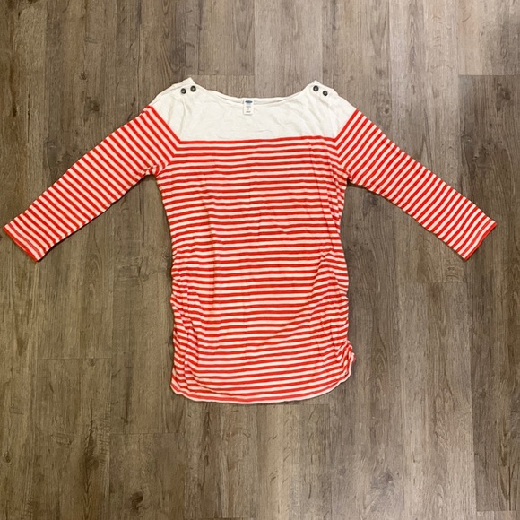 Old Navy Red and White Striped 3/4 length sleeve Top, Size Medium - Picture 1 of 2
